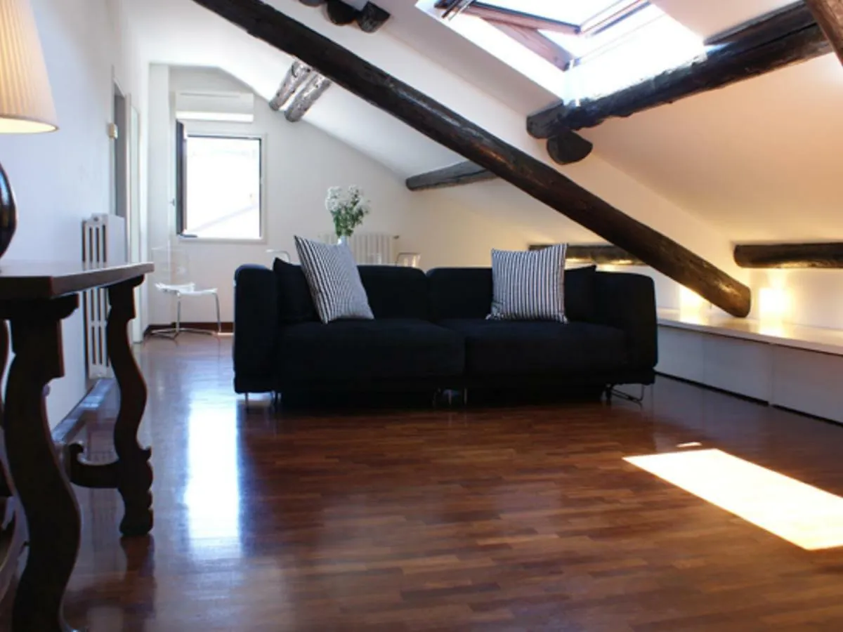 Monti Apartment Milan
